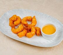 Хрустящие креветки с цитрусовым соусом