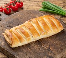 Слойка с ветчиной и сыром