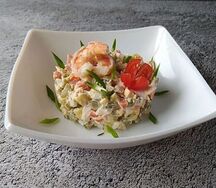 Оливье с креветками