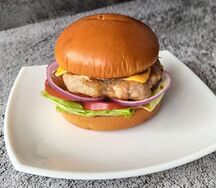 Бургер с курицей Maxi