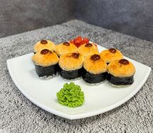 Запечённый ролл с крабом