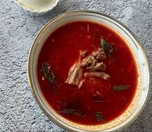 Борщ со сметаной