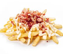 Картофель фри с беконом