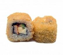 Жареный ролл с креветкой