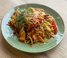 Удон с курицей