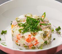 Оливье с ветчиной