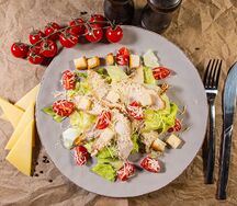 Цезарь с курицей