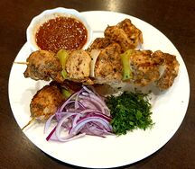 Курица на шпажке