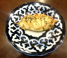 Самса слоенная с люля-кебабом