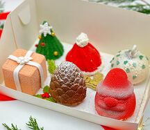 Муссовые пироженки на Новый год