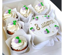 Бенто-торт и капкейки на 8 марта