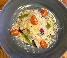 Паста с курицей и грибами