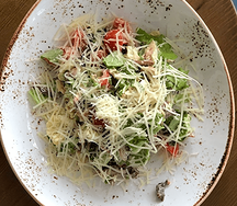 Салат со свининой и шампиньонами