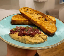 Паштет из утки с сальсой из бекона