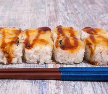 Запеченный ролл Сырный