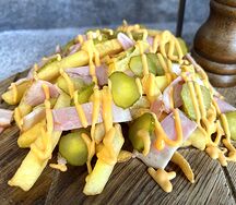 Картофель фри с беконом