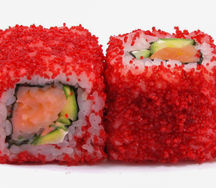 Ролл Калифорния с лососем