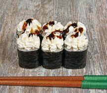 Ролл Чиз маки лосось