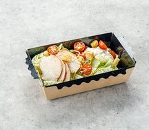 Салат Цезарь с курицей премиум