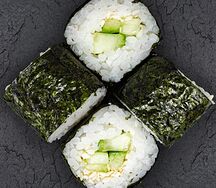 Ролл Огурец