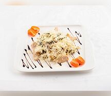 Теплый салат с куриным филе, кенийской фасолью