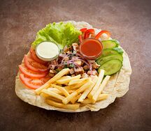 Донер в тарелке