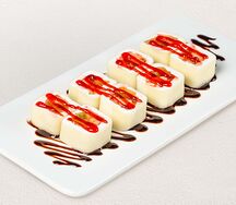 Тропический ролл десерт