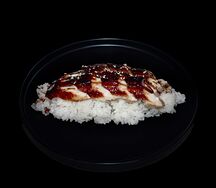 Угорь на рисе