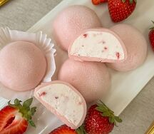 Моти Клубничный милкшейк