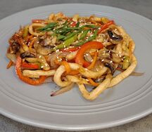 Удон с овощами по-корейски