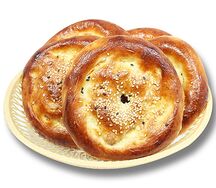 Лепешка узбекская