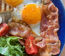 Большой бранч Типс с беконом