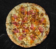 Пицца Сырная с беконом