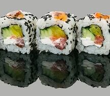 Ролл С такуаном и соусом сладкий чили