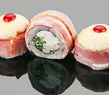 Ролл Бекон с копчёной курицей