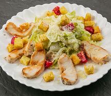 Салат Цезарь с курочкой су-вид