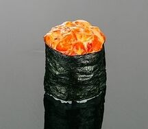 Гункан Спайси с копчёным лососем