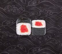 Ролл Маки тунец