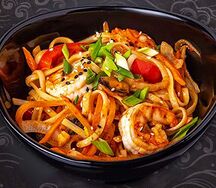 Удон том ям с креветкой