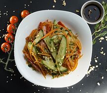 Ном с овощами