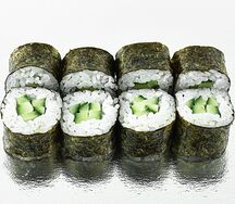 Маки с огурцом