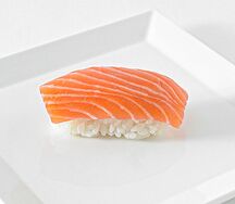 Суши с лососем