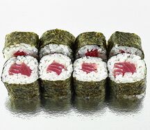 Маки с тунцом