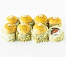 Ролл запечённый лосось спайси