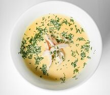 Сырный суп с копчёной курицей