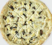 Пицца Курица с ананасами