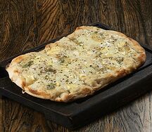 Пицца Четыре сыра