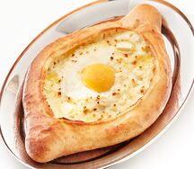 Хачапури по-аджарски