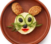 Картофельное пюре с куриными котлетами