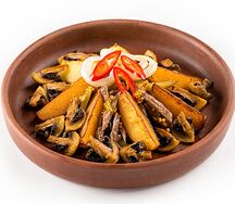 Тёплый салат с говядиной